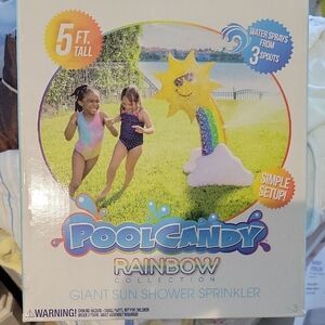 Rainbow Giant Sun Shower Sprinkler - Multicolor
